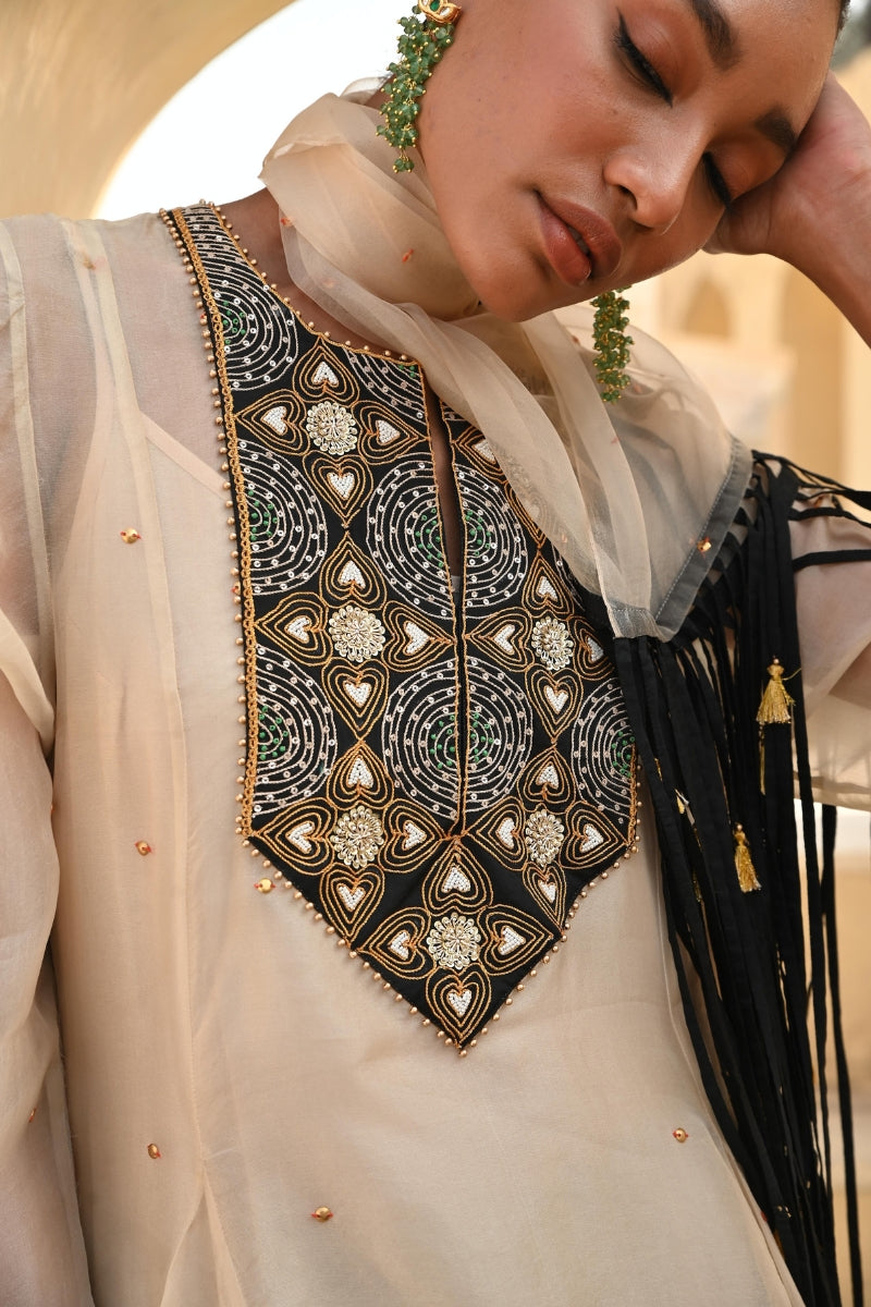 jantar mantar ivory black kurta set,
ivory black kurta set for women,
ivory black kurta set for girls,
handcrafted ivory black kurta set,
ivory black kurta set with embroidery,
modal cotton ivory black kurta set,
jantar mantar fusion wear,
ivory black kurta co-ord set,
ivory black kurta set with dupatta,
traditional ivory black kurta attire,
ivory black kurta pant set,
jantar mantar screen-printed kurta,
ivory black kurta set for festive wear,
jantar mantar one-shoulder kurta,