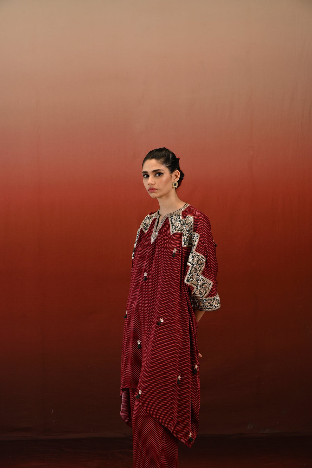 paisley kaftan set for women,
girls kaftan set,
taal kaftan set,
designer paisley kaftan,
boho kaftan outfit,
ethnic kaftan set for women,
summer kaftan set,
cotton paisley kaftan,
handcrafted kaftan set,
beach kaftan cover-up,
traditional kaftan dress,
festive kaftan set,
casual kaftan tunic,
plus size kaftan set,
paisley print kaftan,
silk paisley kaftan,
hand block printed kaftan,
resort wear kaftan set,
lightweight summer kaftan,
paisley print kaftan dress,