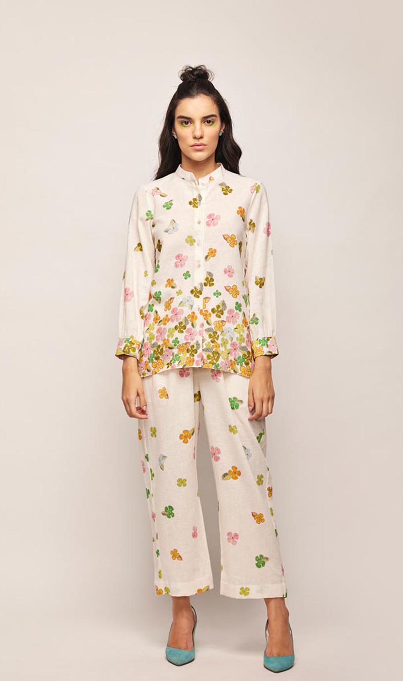 floral shirt for women,
women’s floral blouse,
floral print shirt for girls,
summer floral tops for women,
floral button-up shirt women,
women’s floral fashion shirt,
girls floral shirt online,
women’s floral shirt india,
floral shirt for casual wear,
boho floral shirt women,
vintage floral shirt women,
plus size floral shirt women,
cotton floral shirt for women,
floral shirt for office wear,
floral shirt for evening wear,
floral shirt for travel,
floral shirt for date night,