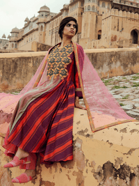 Ranakpur Kurta with Pali & Boondi pants