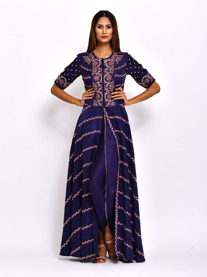 Moriya Embroidered Kurta With Dhoti Pants