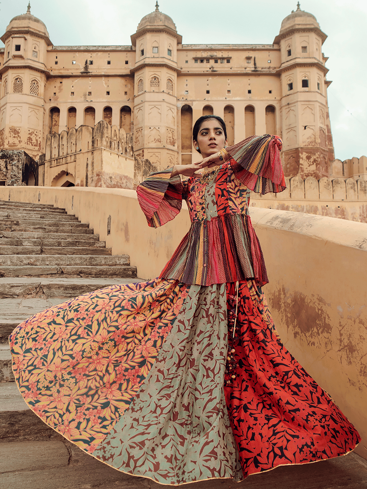 Chomu Top & Dausa Skirt