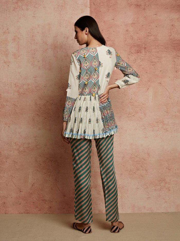 amer green diagonal stripes pants,
green diagonal stripes pants for women,
green diagonal stripes pants for girls,
amer women's green striped pants,
amer girls' green striped pants,
amer green striped palazzo pants,
amer green striped wide-leg pants,
amer green striped trousers,
amer green striped jogger pants,
amer green striped culottes,
amer green striped capri pants,
amer green striped harem pants,
amer green striped lounge pants,
amer green striped beach pants,
amer green striped summer p