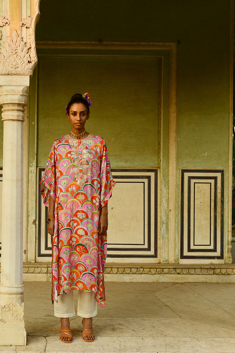 Eid dresses for women – Chameli kaftan set by Swati Vijaivargie
