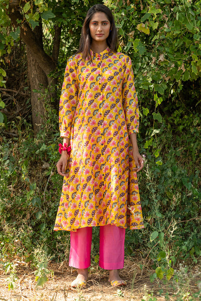 Printed Diagonal Yellow Chanderi flared Kurta