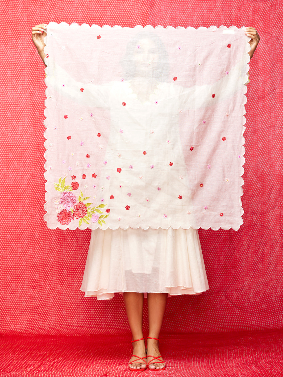 Ivory Embrodiered Chanderi Scarf