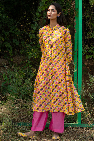 Printed Diagonal Yellow Chanderi flared Kurta
