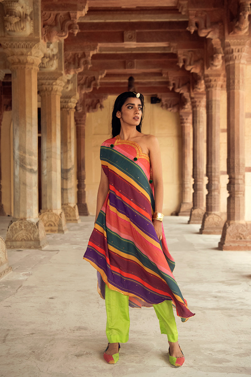 Ramgarh Cape With Baradari Pants
