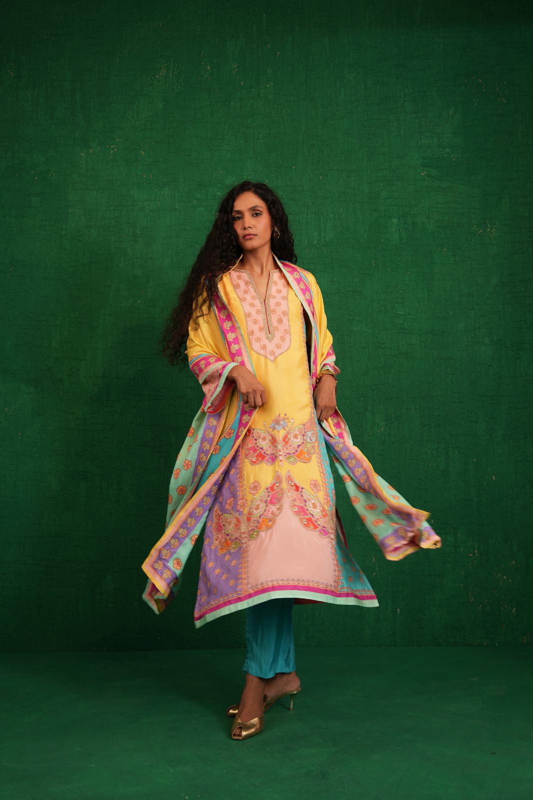 Yellow multi butterfly kurta set