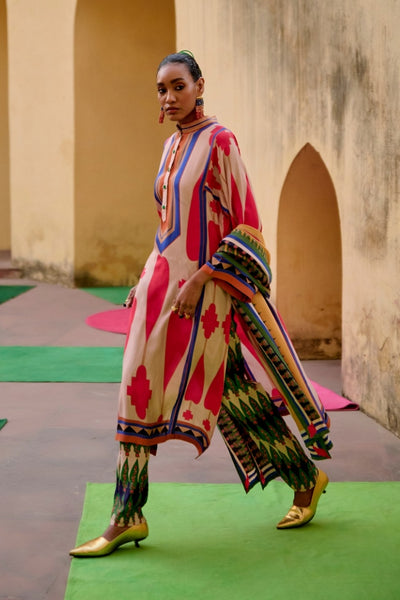 Kilim Printed Multi Kurta Set