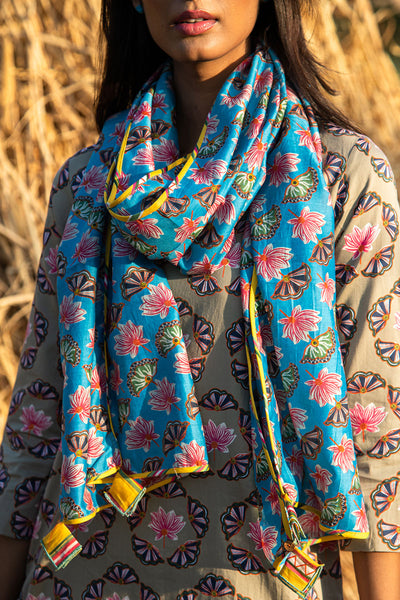 Diagonal Printed Turquoise Scarf