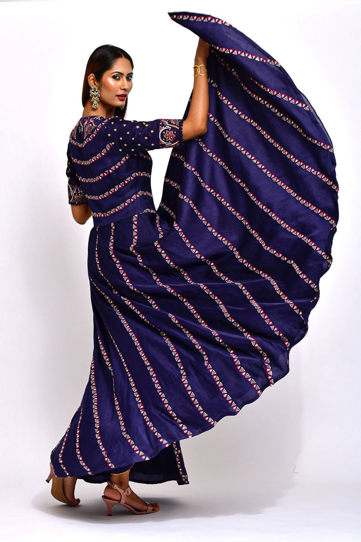 Moriya Embroidered Kurta With Dhoti Pants