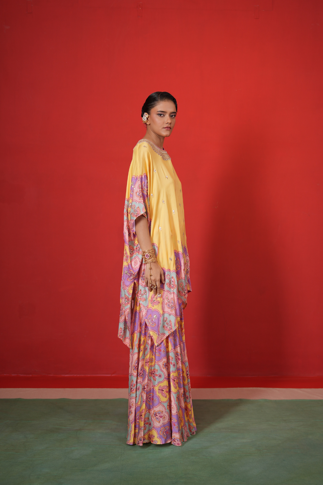 Butterfly short poncho set