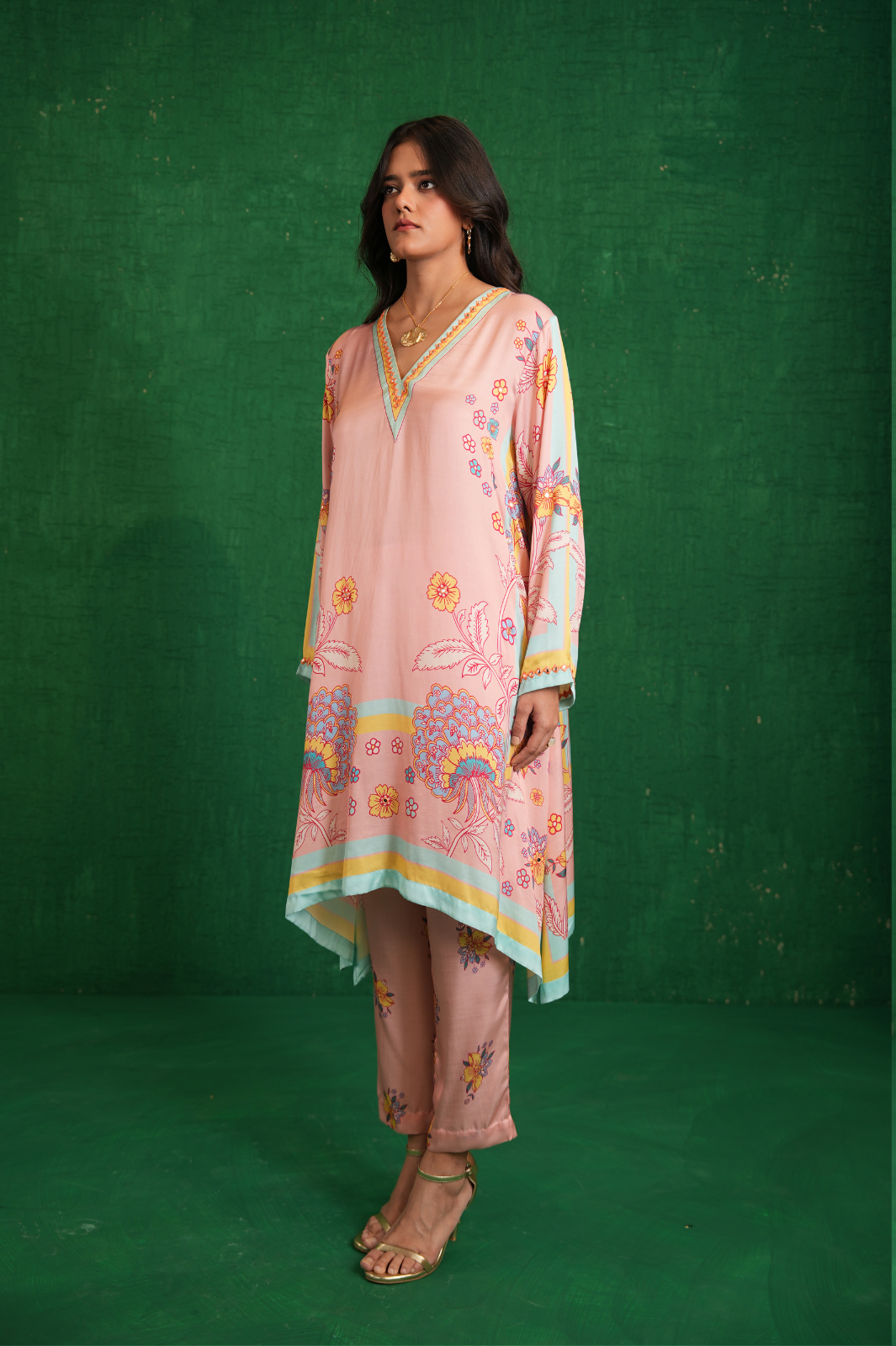 Butterfly Pink Poncho Set