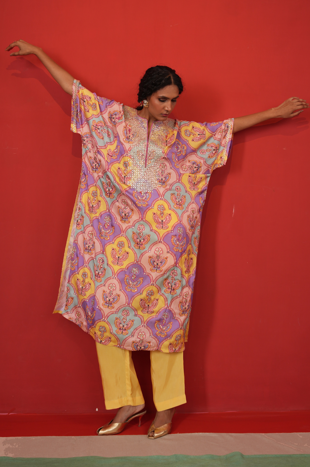 Butterfly chameli kaftan