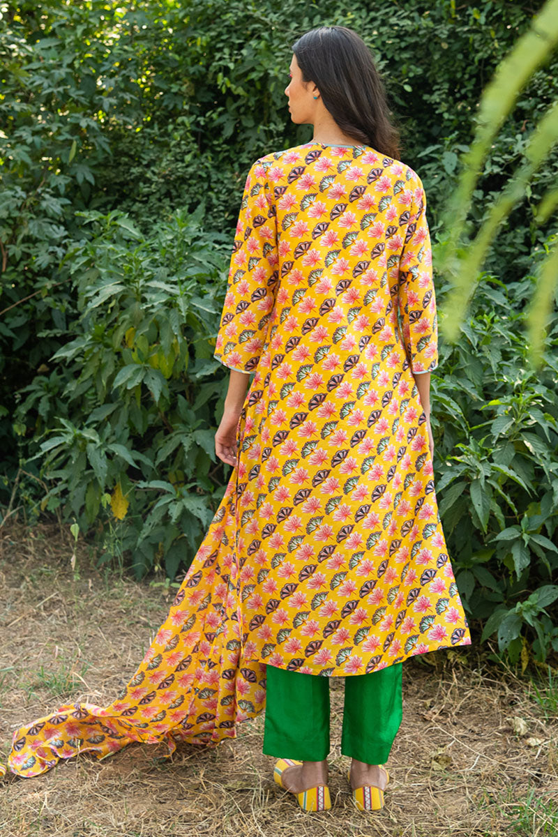 Printed Diagonal Yellow Chanderi straight Kurta