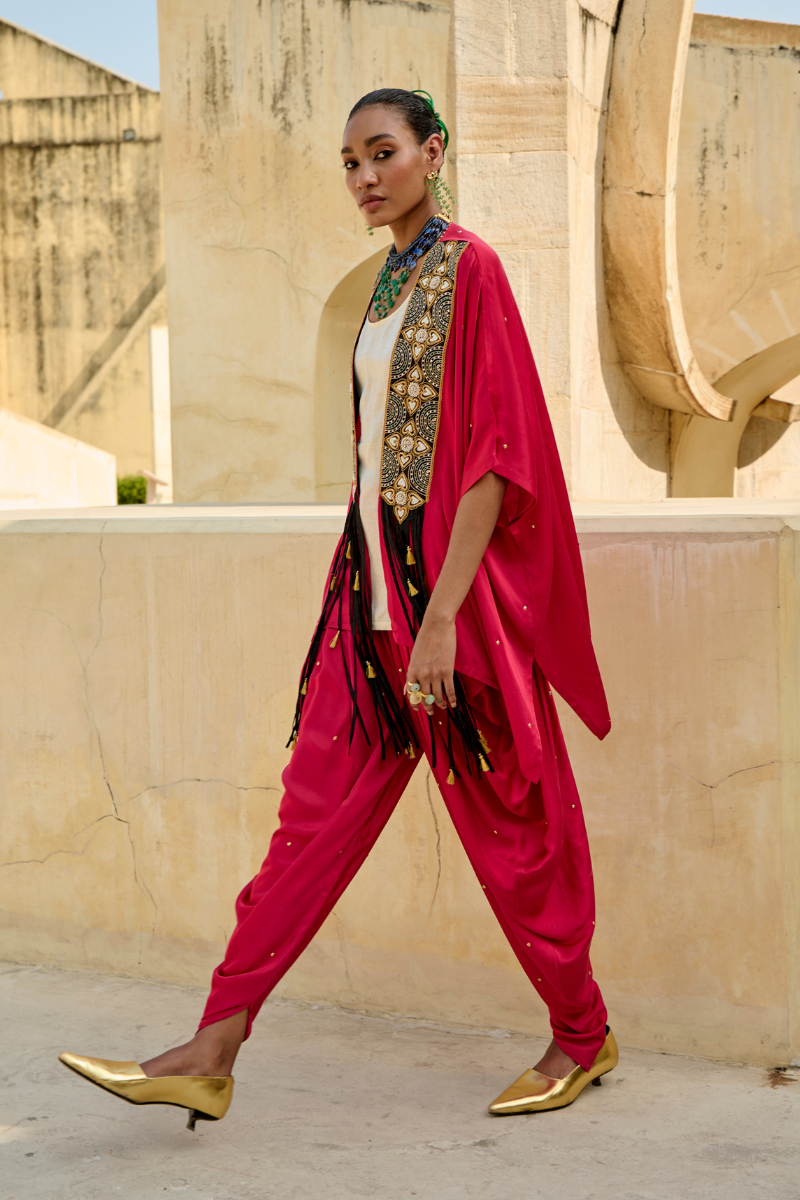 Jantar Mantar Noori Cape set