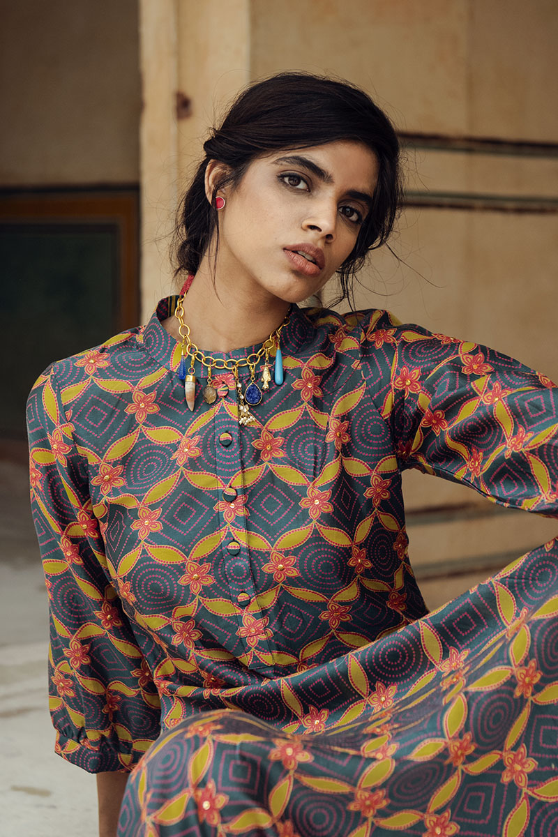 Bikaner Olive Green Danka Embroidered Silk Chanderi Kurta