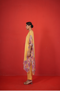 Butterfly yellow long poncho set