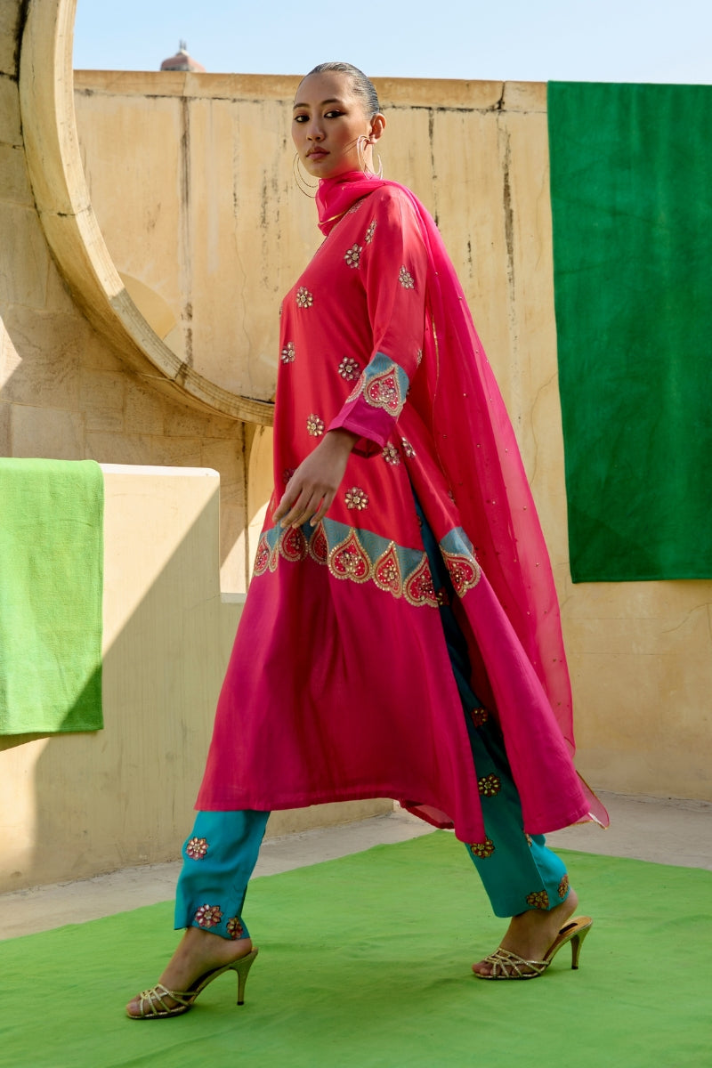 Jantar Mantar Red/Fuschia kurta set