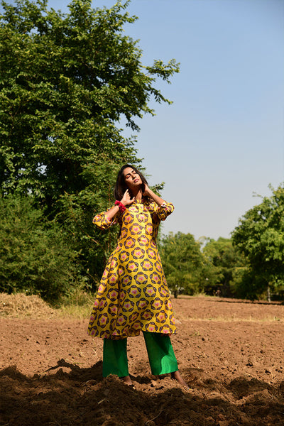 Printed Buta Flared Chanderi Yellow Kurta
