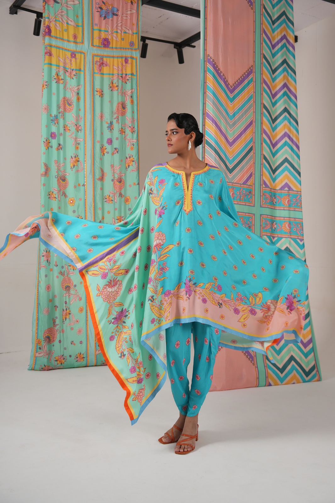 Butterfly cape set