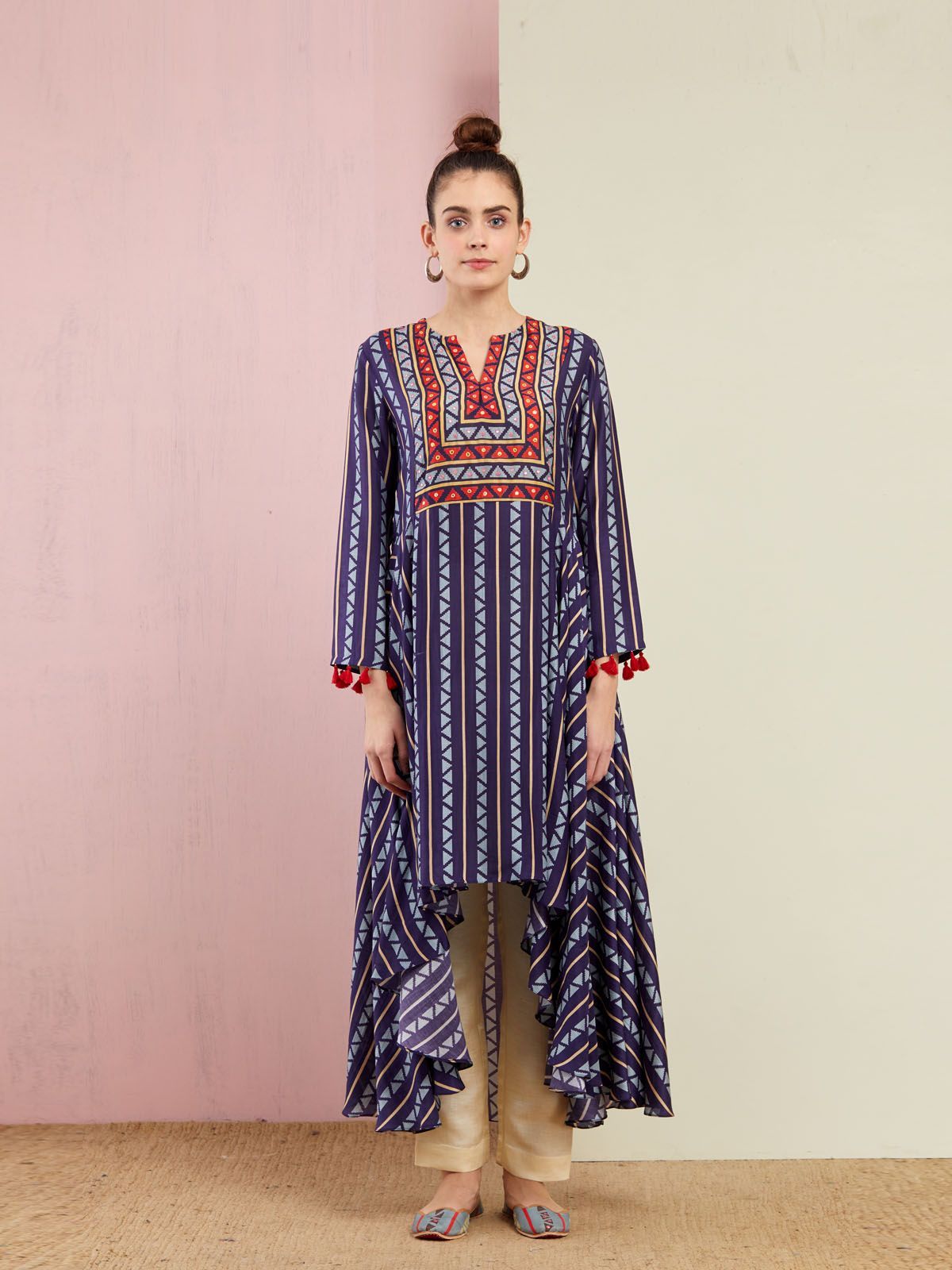 Morbagh Tribal Blue Cape Set