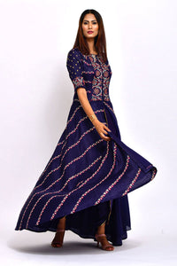 Moriya Embroidered Kurta With Dhoti Pants