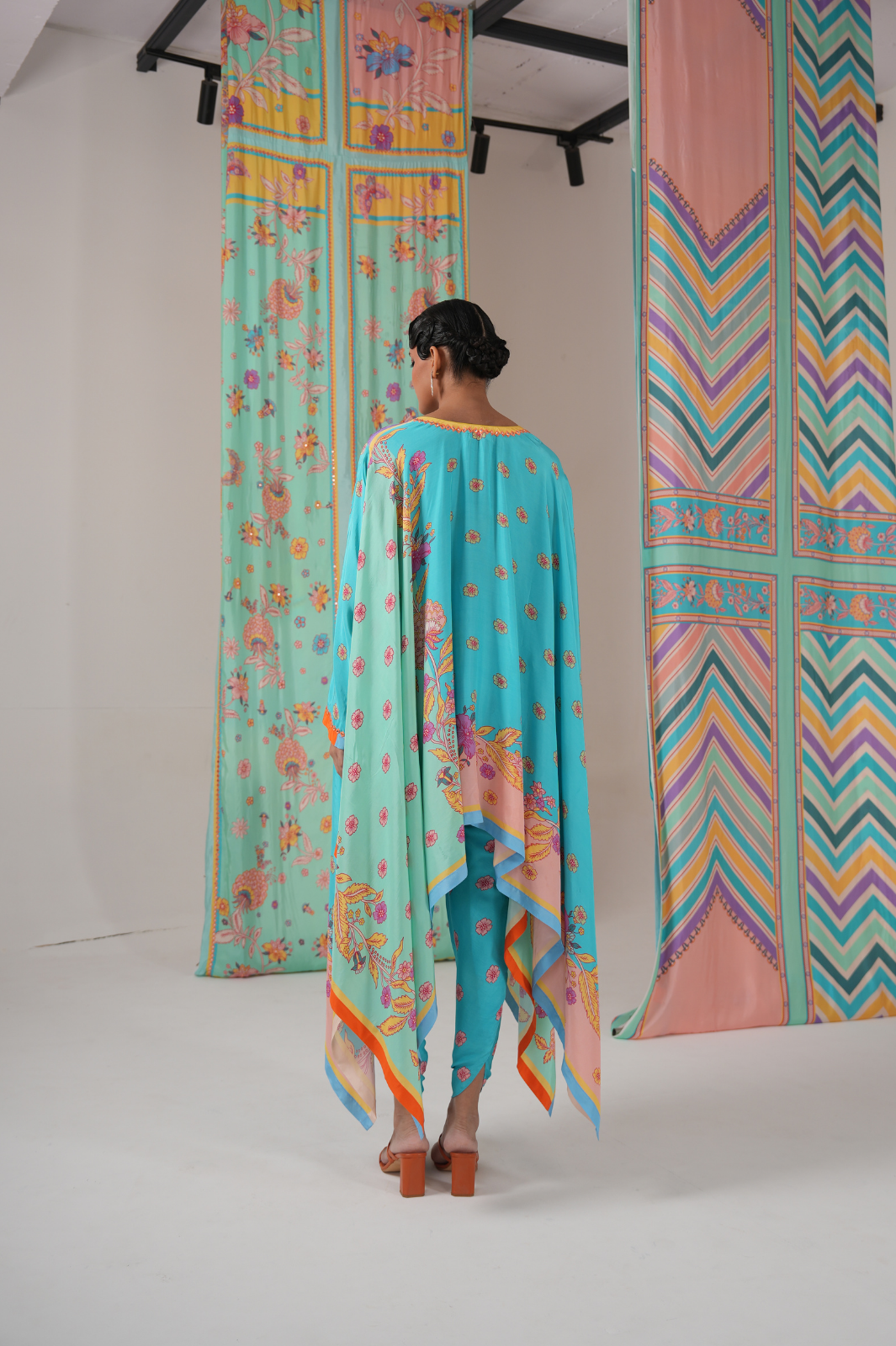 Butterfly cape set