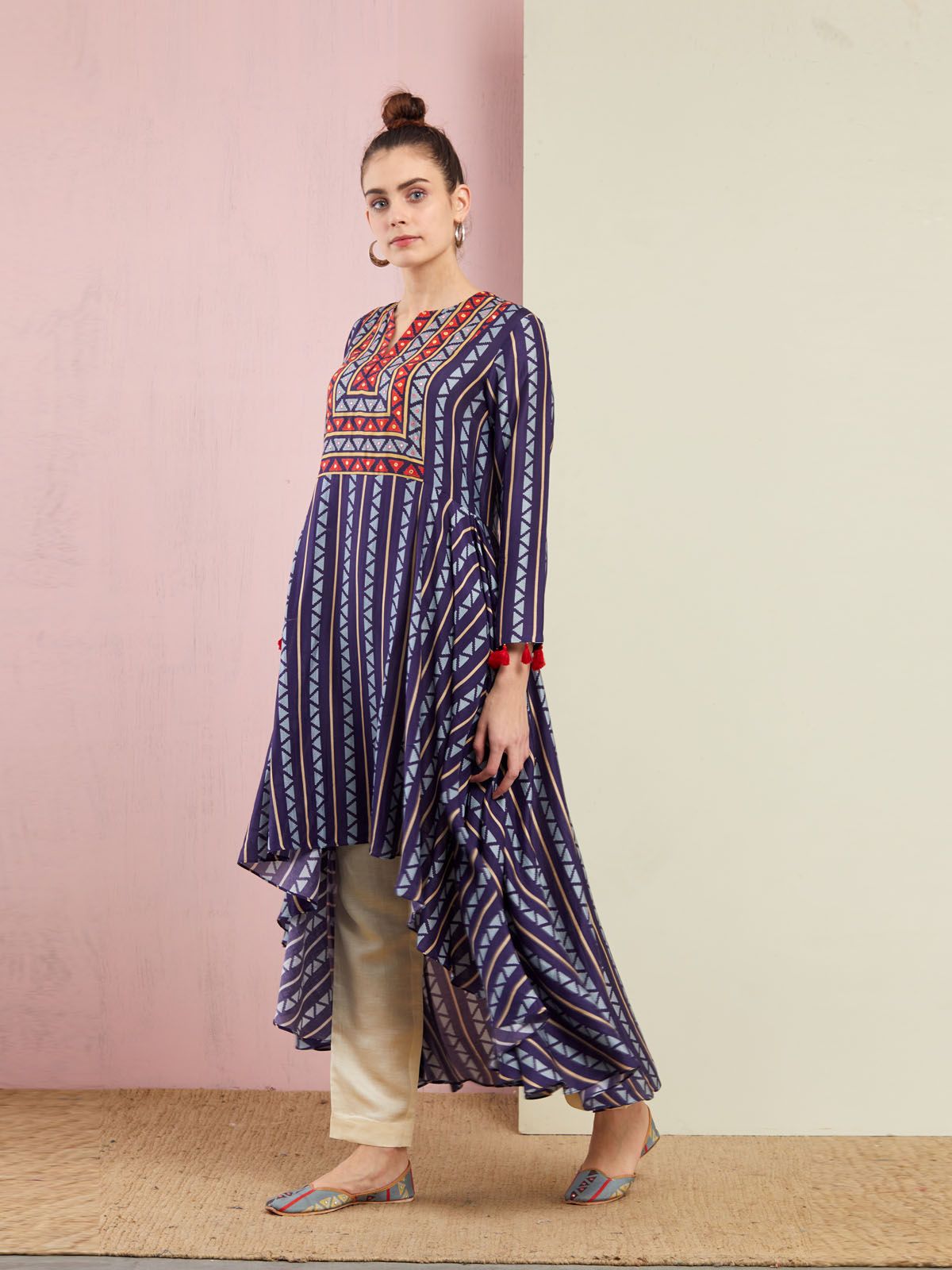 Morbagh Tribal Blue Cape Set