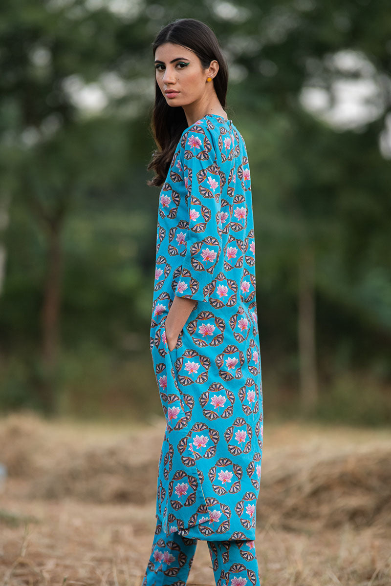 KAMAL BUTA TURQUOISE STRAIGHT KURTA