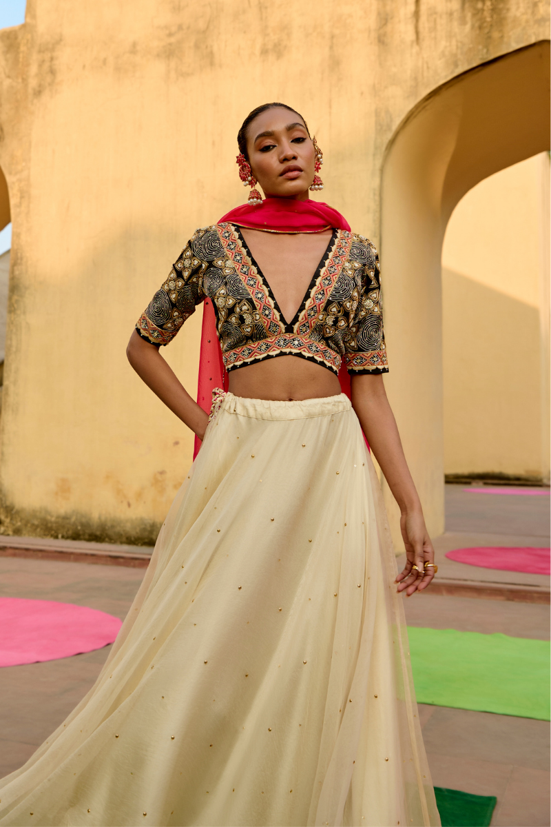 Jantar mantar Chand Lehenga Set