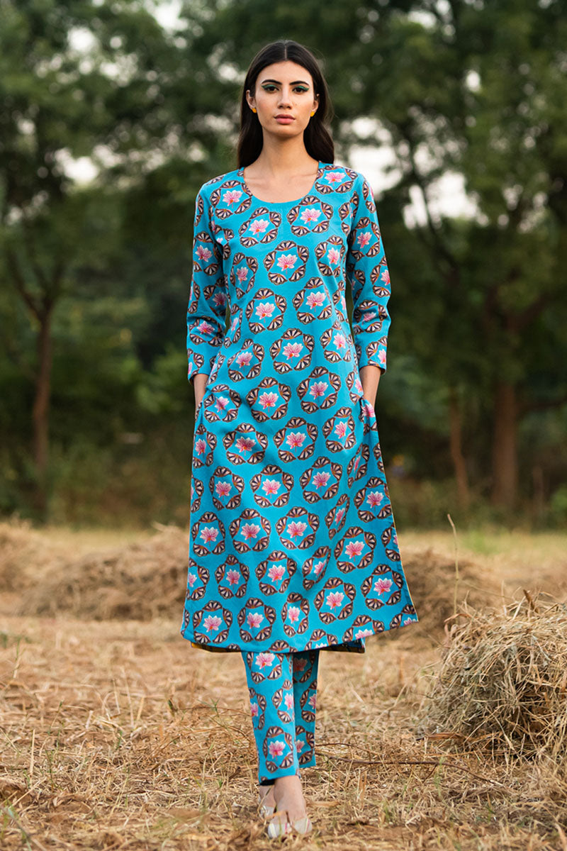 Printed Buta Turquoise Straight Kurta