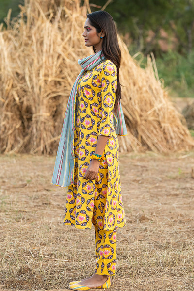 Printed Buta Yellow Straight Kurta