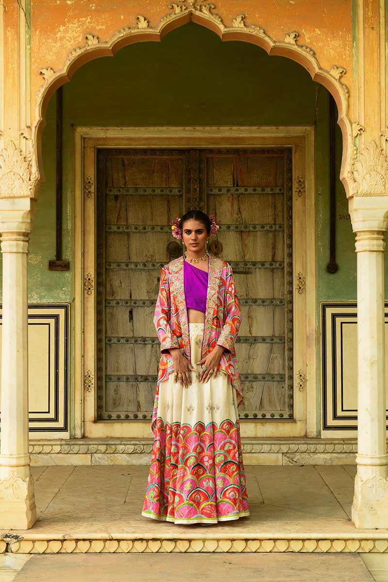 Nargis Lehenga Set With Cape