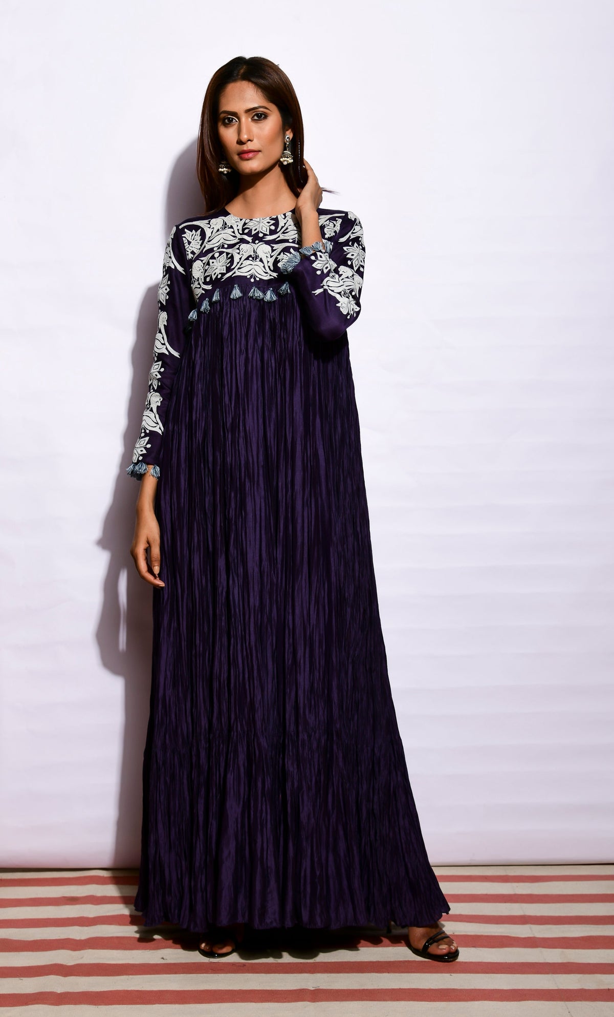 Ekrang Tota Crushed Applique Dress