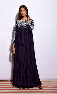 Ekrang Tota Crushed Applique Dress