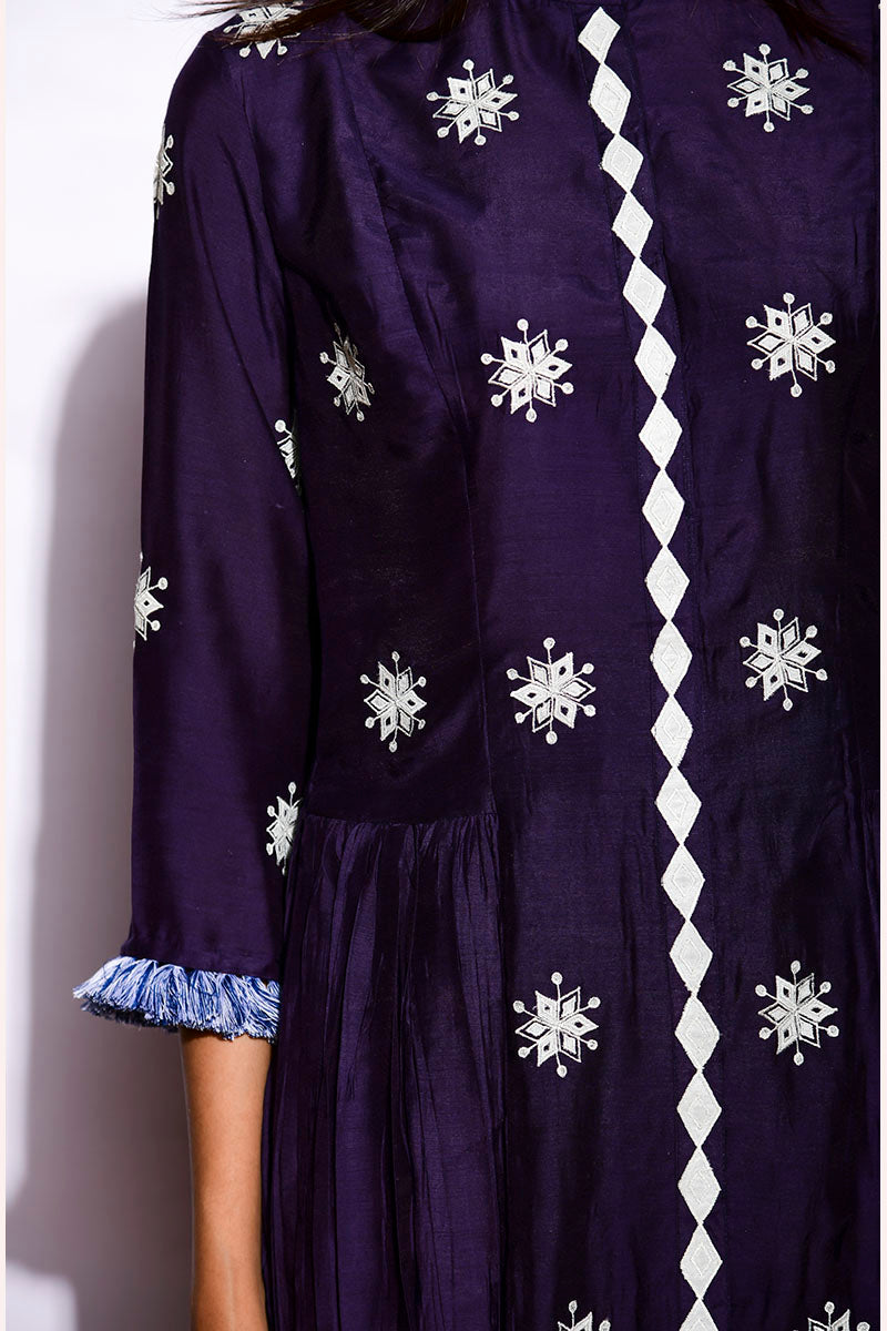 Tara Crushed Applique Embroidered Kurta With Pants