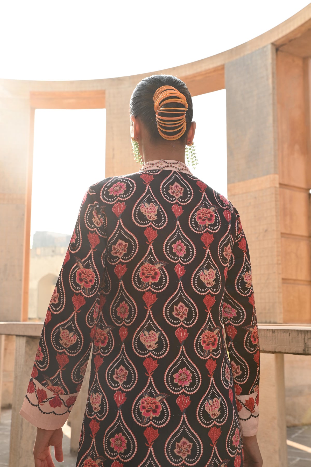 CHARCOAL CHINTZ GAURI KURTA SET