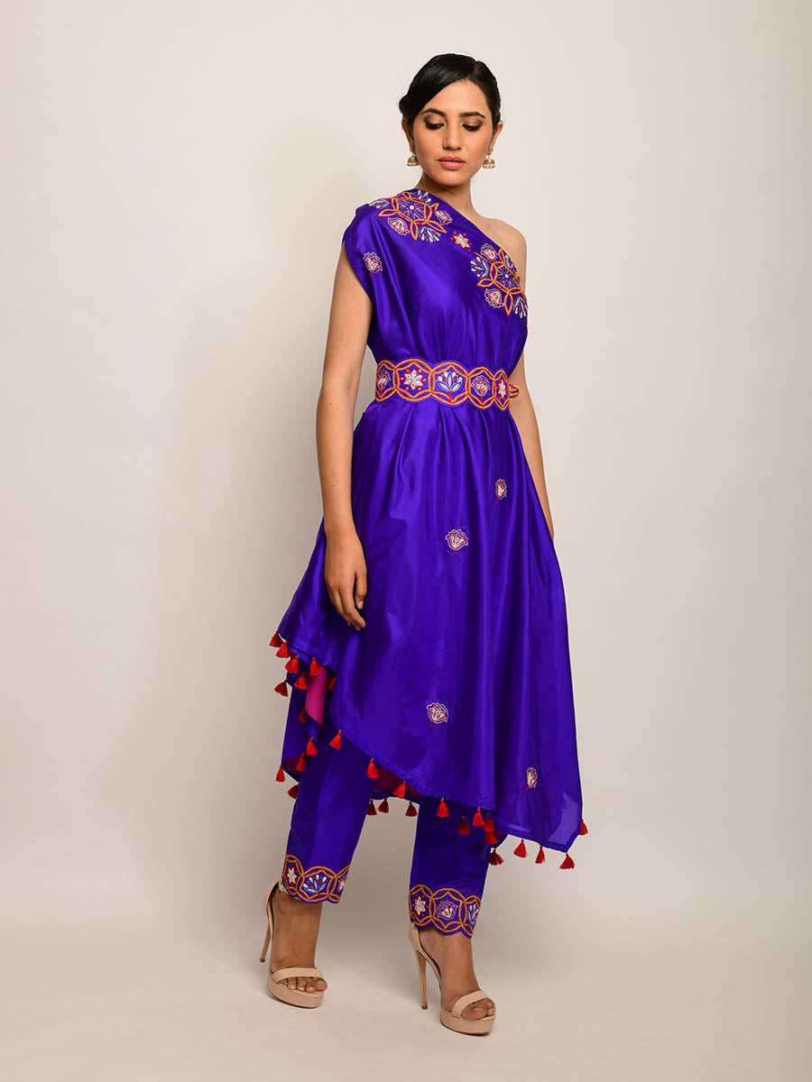 Morbagh Purple Embroided One Shoulder Cape With Pants