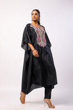 NAVRATAN KAFTAN