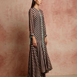 Amer Black Beige Flared Dress