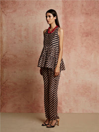 Amer Black Diagonal Stripes Pants