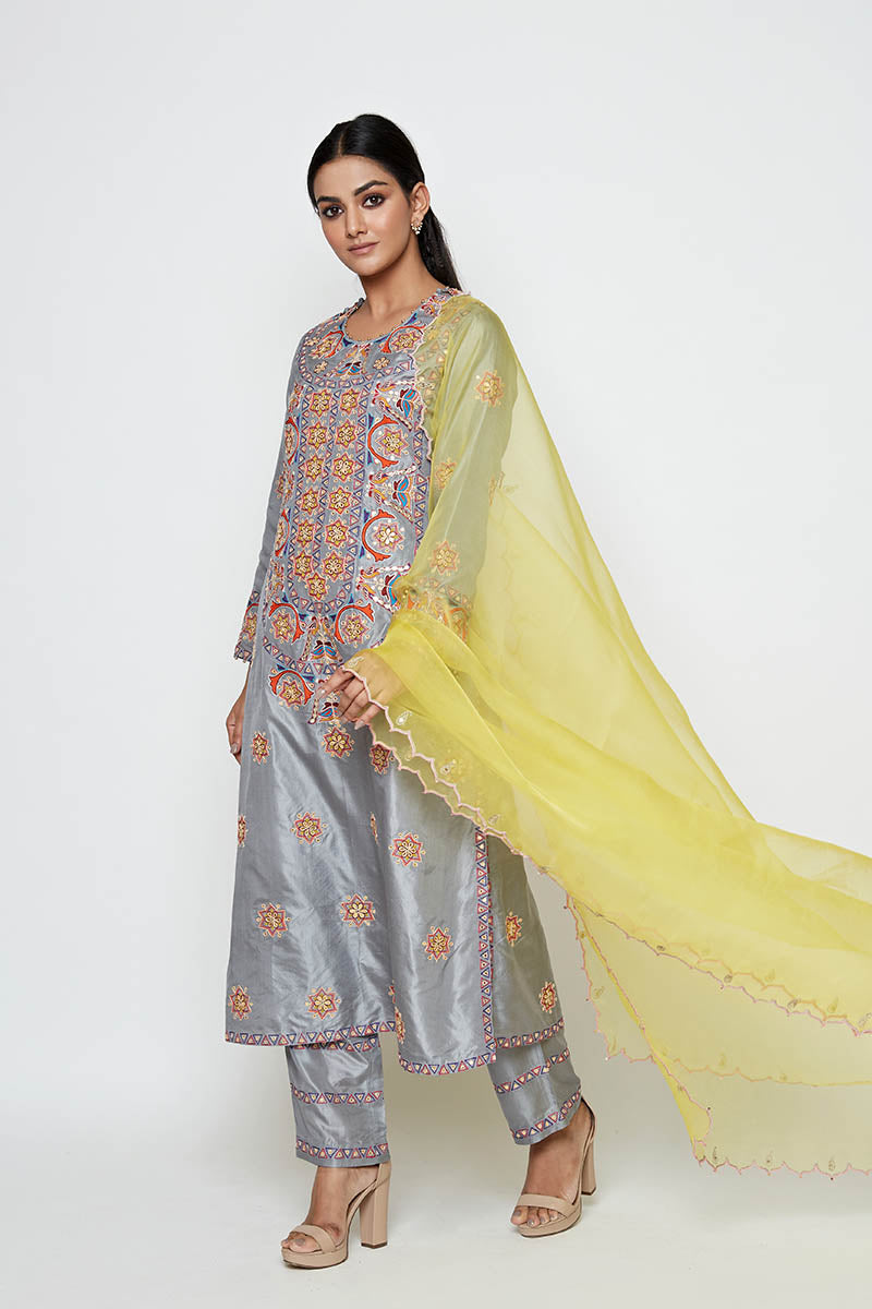 Morbagh Grey Embroidered Yoke Kurta, Pants And Dupatta