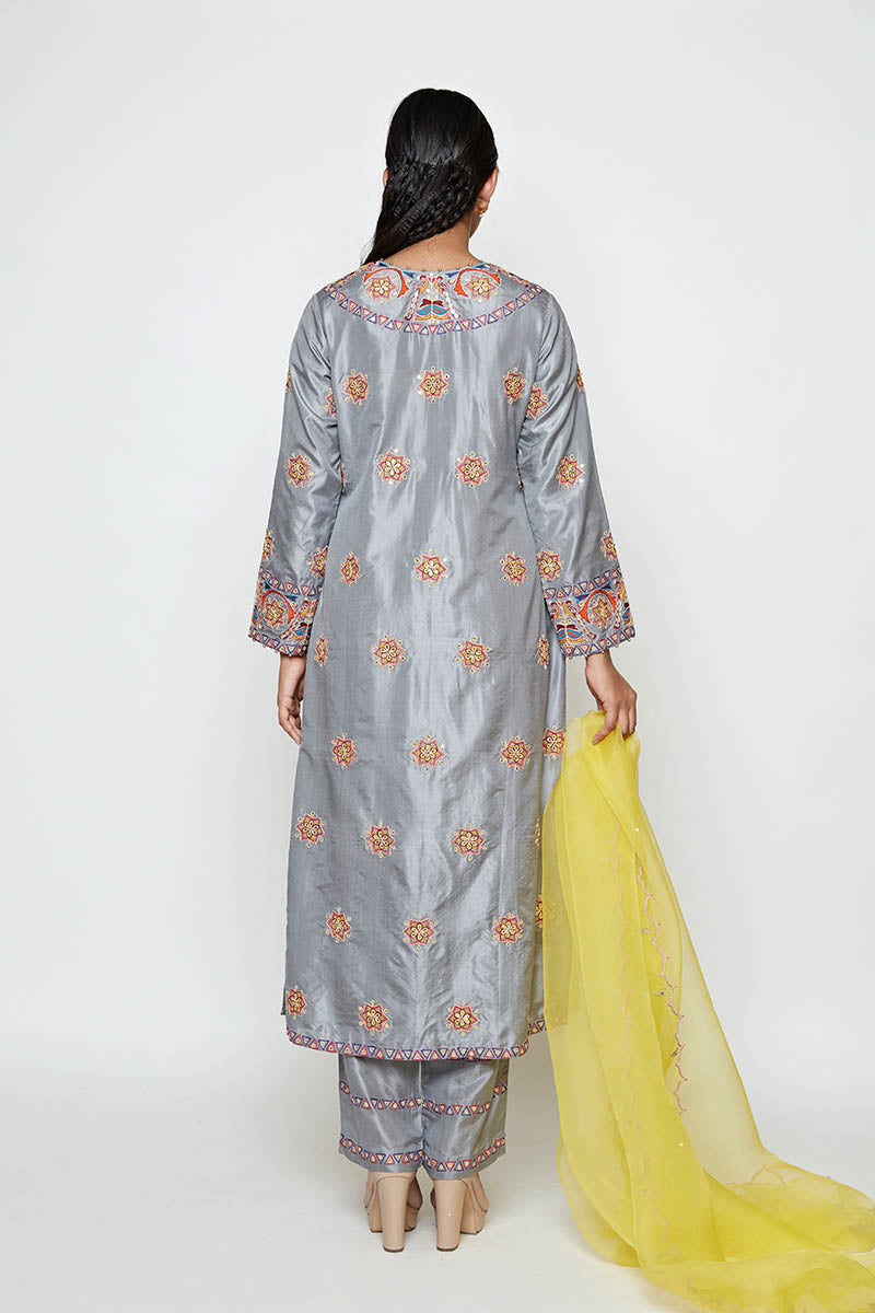 Morbagh Grey Embroidered Yoke Kurta, Pants And Dupatta