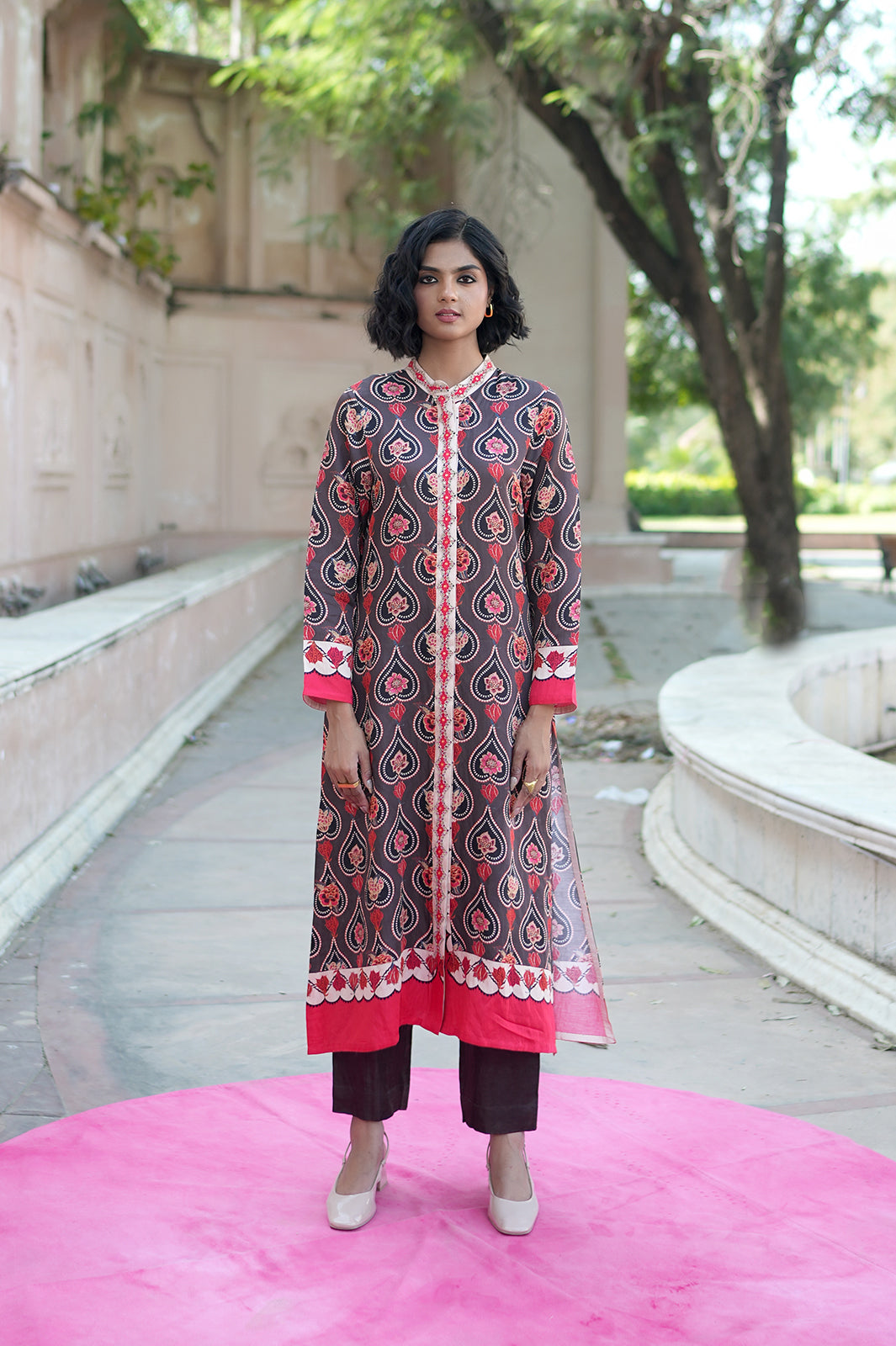 BROWN CHARCOAL CHINTZ GAURI KURTA SET