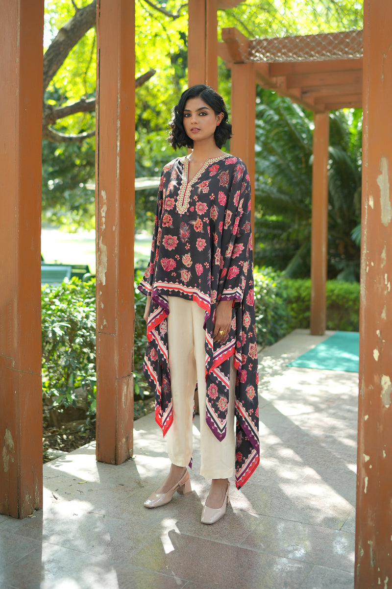 BLACK CHINTZ RANI CAPE
