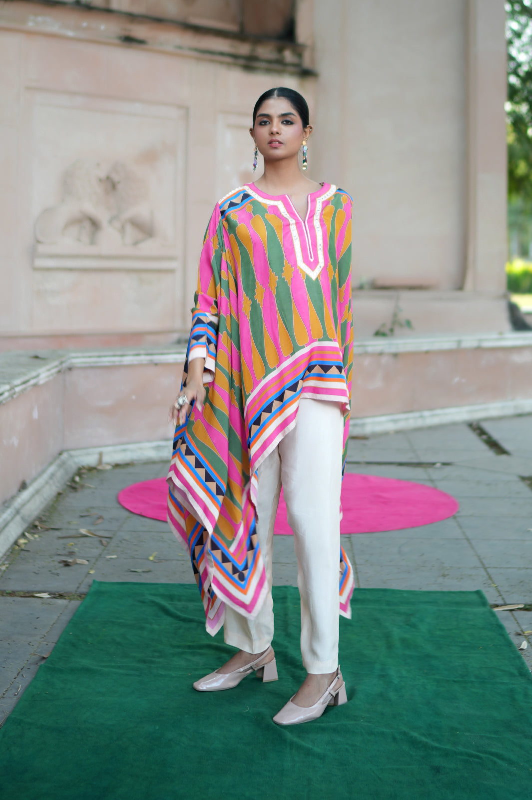 Limegreen/Pink Kilim Rani Cape Set