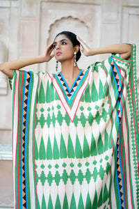Ivory/ Green Kilim Mauj Kaftan