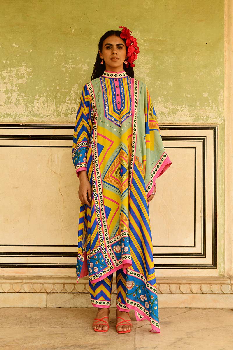 Blue Jhumki Kurta Pant Set With Stole